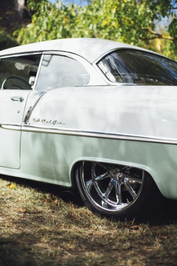 Classic White Vehicle