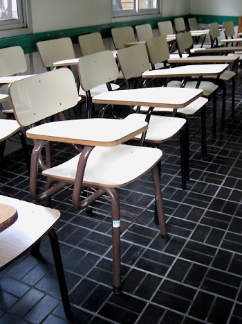 Classroom_Chairs_1946 (1).JPG