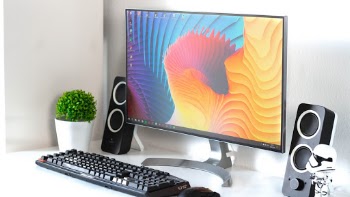 Clean colorful setup