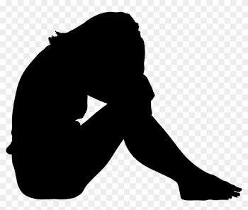 Clipart - Silhouette Of A Girl Sitting