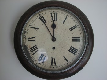Clock_s.jpg
