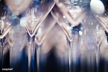 Close up of wine glasses lined up for an event | Free  photo - 2299738