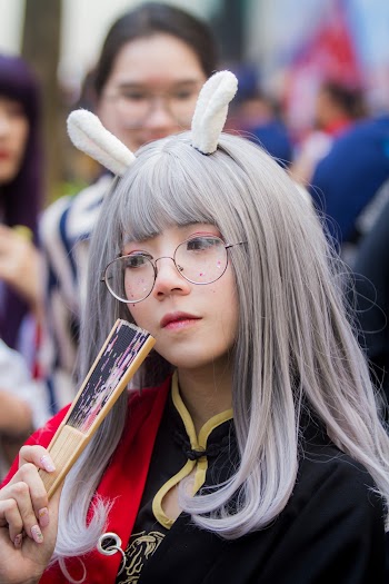 Close-Up Photo Of Girl Wearing Eyeglasses 