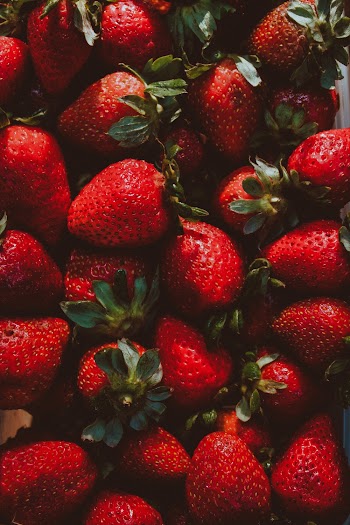Close-Up Photo Of Strawberries 