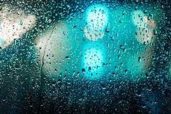 Close-Up Photo of Wet Glass