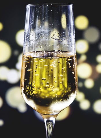Close-Up Photography of Champagne Glass