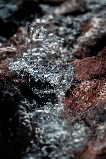 Close-up Photography of Water Flowing