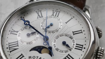 Close-up Photography of Wristwatch