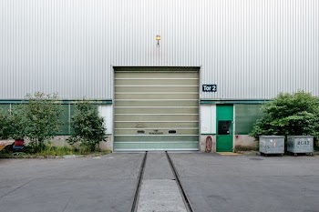 closed garage door