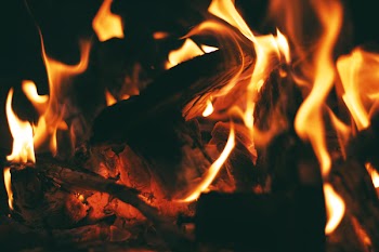 Closed Up Photography of Flame