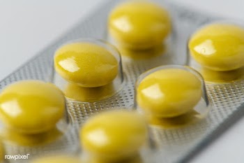 Closeup of pills for viral disease | Free  photo - 2290193