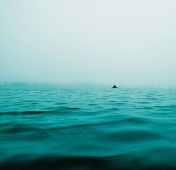 closeup photo of calm body of water