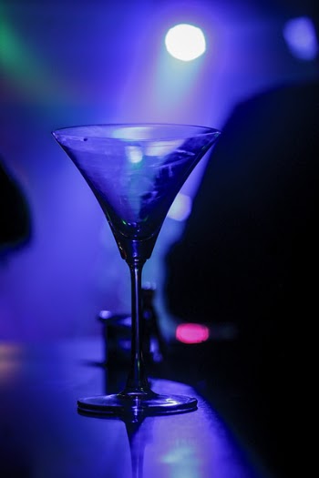 Closeup Photo of Clear Long Stem Wine Glass
