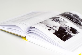 closeup photo of opened book