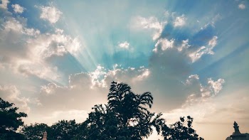 Cloud Formation and Golden Hour