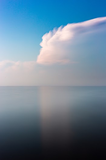 Clouds Move...

Lake Winnebago, Wisconsin