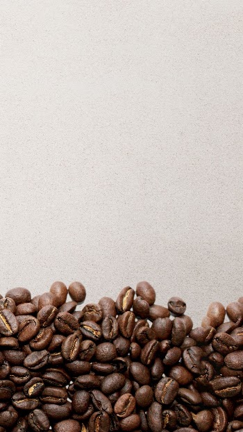 Coffee beans mobile wallpaper, food | Free Photo - rawpixel