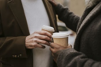 Coffee in recyclable paper cups | Free Photo - rawpixel