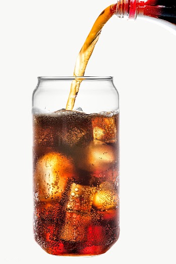 Cold carbonated drink being poured over ice cubes into a can shaped gl.. | Free  transparent png - 2350941