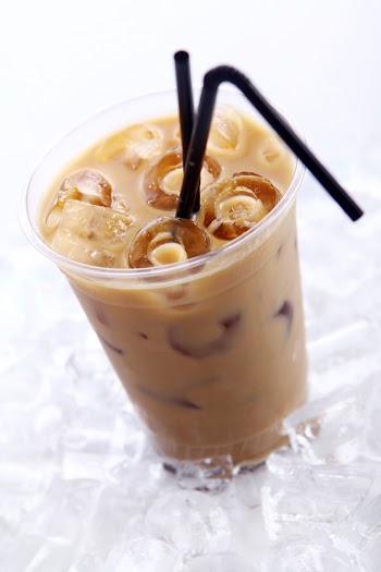 Cold coffee drink Free Photo