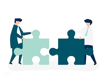 Colleagues connecting jigsaw pieces together | Free stock vector - 478540