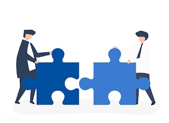 Colleagues connecting jigsaw pieces together | Free stock vector - 478574