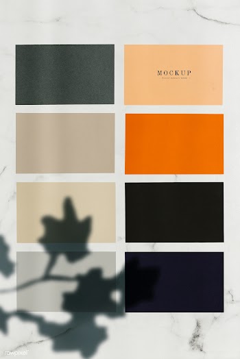Colored sample paper square mockups on a marb.. | Free stock psd mockup - 525562