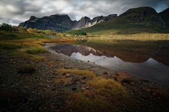 Colorful nature around the norwegian lakes and mountains