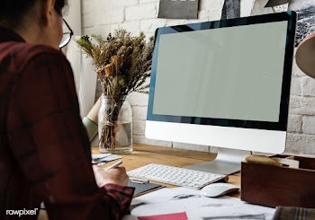 Computer office screen | Free stock psd mockup - 696