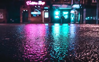 Contrast In Pink And Blue Lights