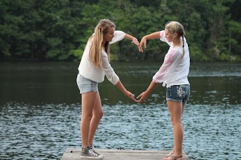 cora and katie 562.JPG