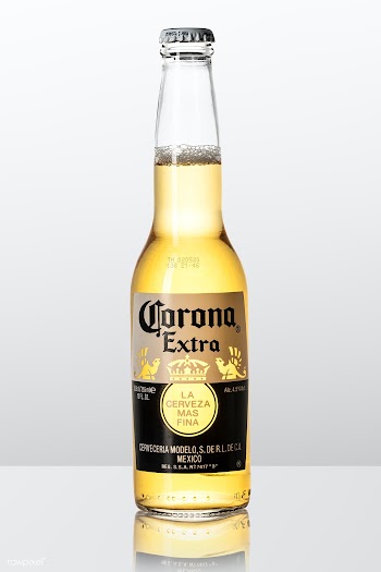Corona Extra beer in a glass bottle. JANUARY 29, 2020 - BANGKOK, THAIL.. | Free  psd mockup - 2355822