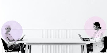 Couple sitting with a social distance in a house | Free  photo - 2303230