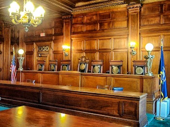 Court in Kentucky, United States | Free Photo - rawpixel