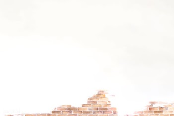 Cracked white wall | Free stock vector - 597576