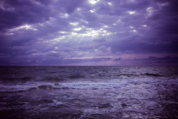 Crepuscular Rays With Sea Horizon