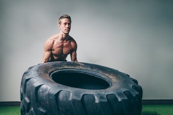 Cross Fit Tire Lift