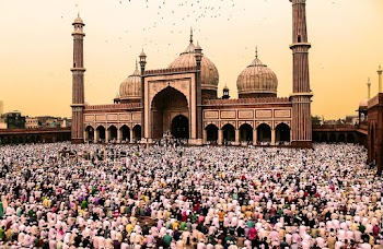 Crowd of People Gathering Near Jama Masjid, Delhi