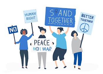 Crowd of protesters carrying protesting signs | Free stock vector - 478237