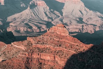 Crumbling Red Peaks Of Grand Canyon