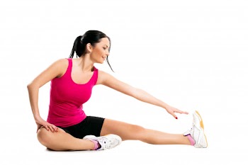 Cute brunette woman during fitness exercise Free Photo