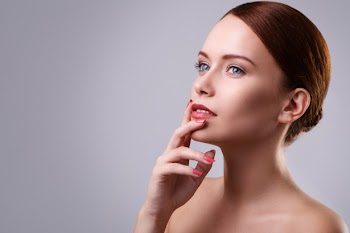 Cute girl with beautiful face Free Photo