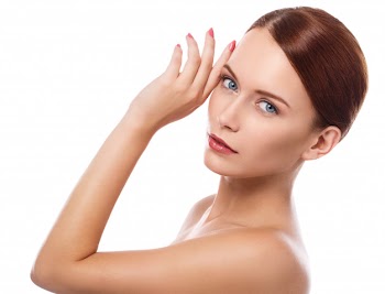 Cute girl with beautiful face Free Photo
