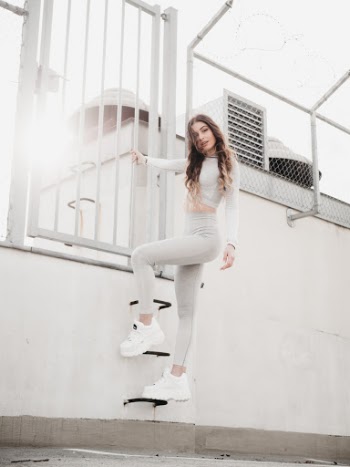 Cute shooting with my lovely friend Nedi!