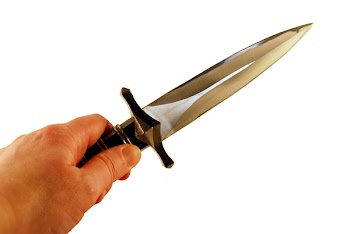 Dagger032208__2_.JPG