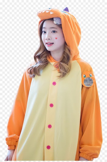 DAHYUN TWICE KNOCK KNOCK K-pop HEART SHAKER - every festival is twice as dear 