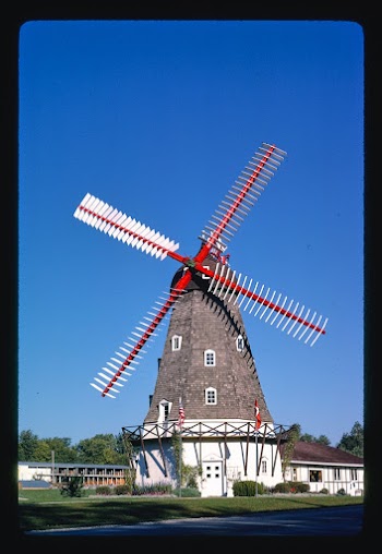 Danish Windmill (1848), Iowa Welcome Center,… | Free public domain photo