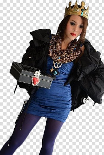Danna Paola Halloween  Pedido transparent background PNG clipart