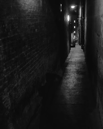 darkedinburgh_dark.jpg