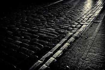 darkedinburgh_dontstop.jpg